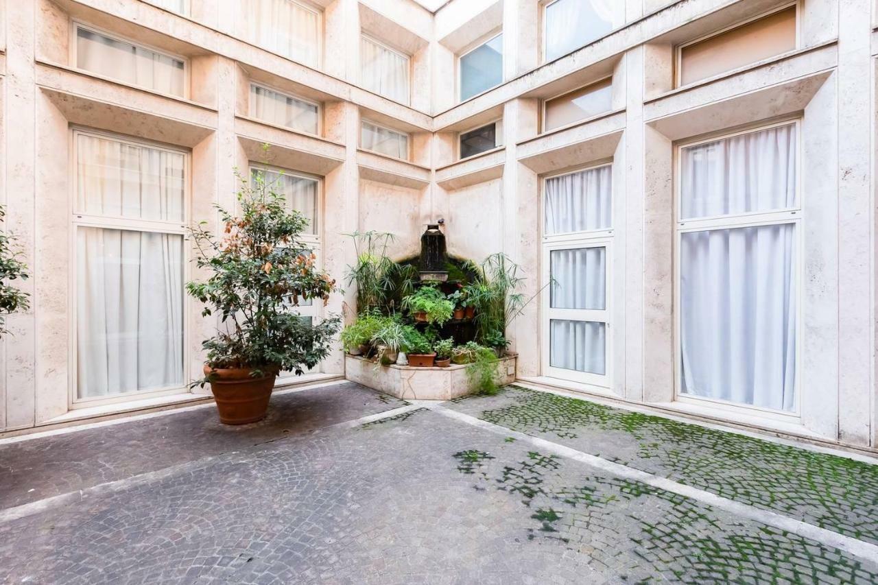 Luxury Apartment'S Center Rome Exterior photo